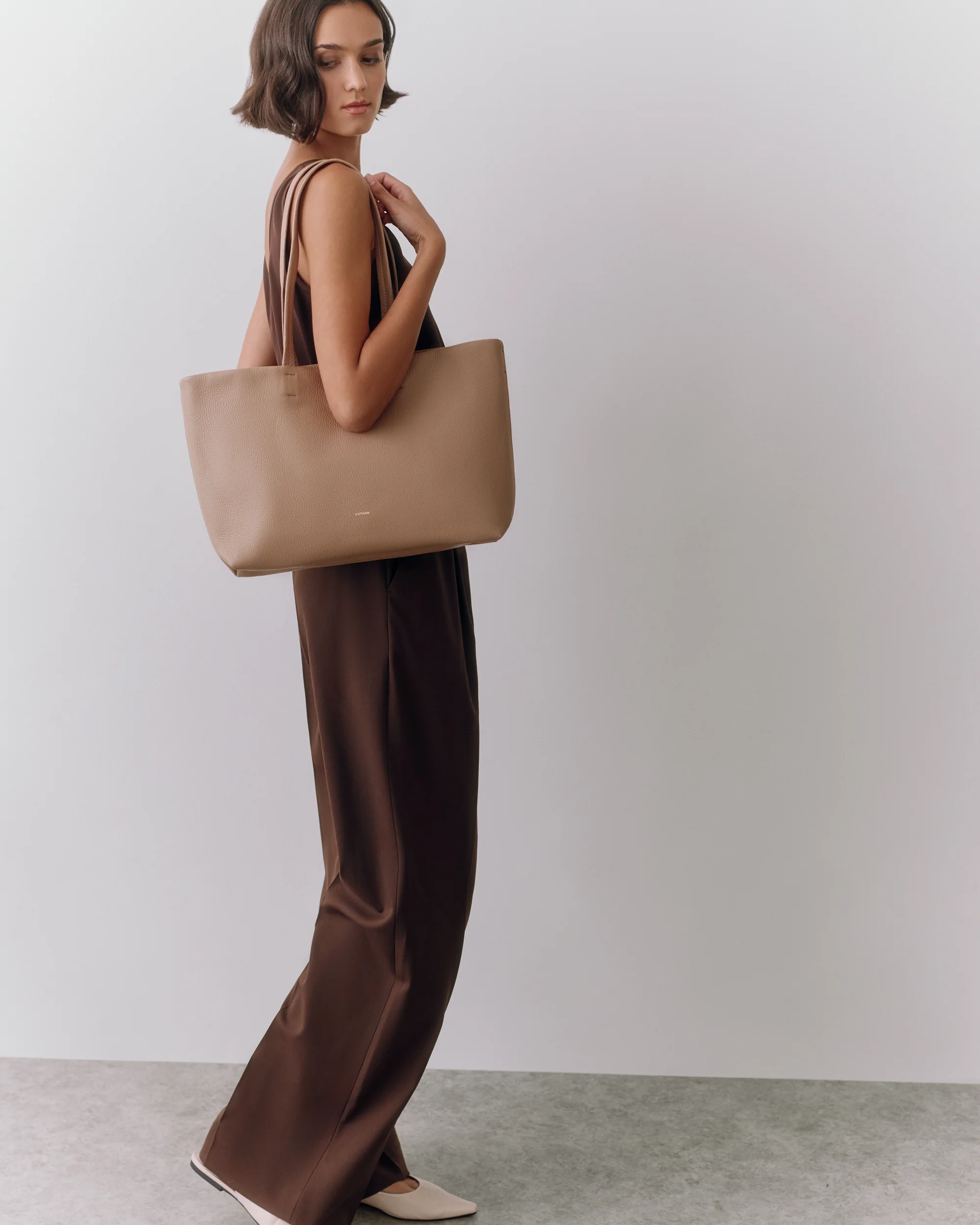 Product image 200